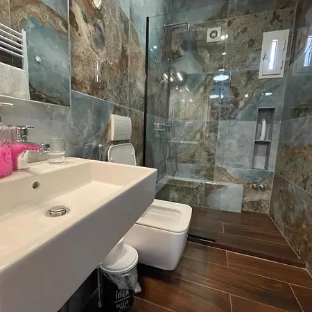 Hotell 15 - Center 4*
