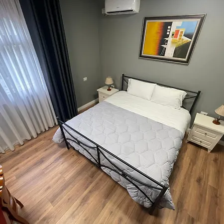 Hotell 15 - Center Tirana
