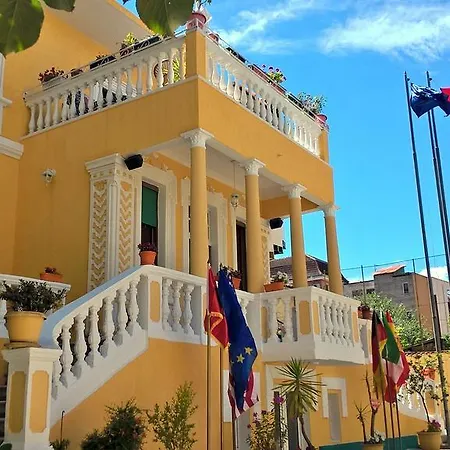 15 - Center Hotell 4*