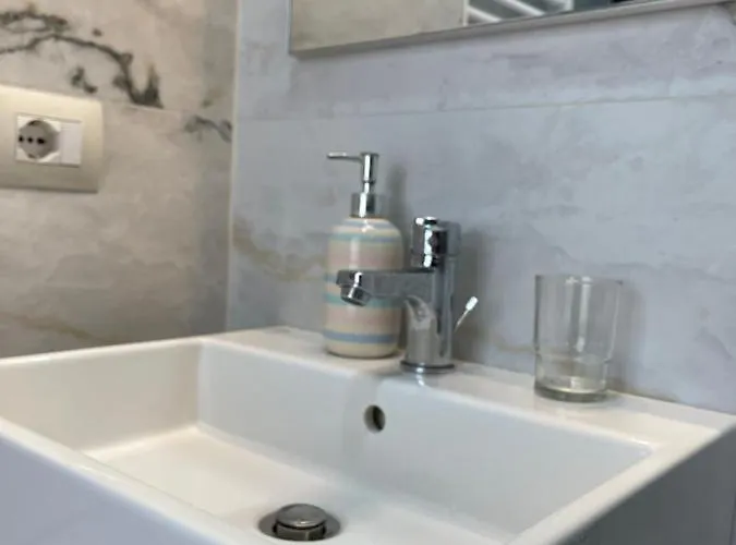 15 - Center Otel 3*