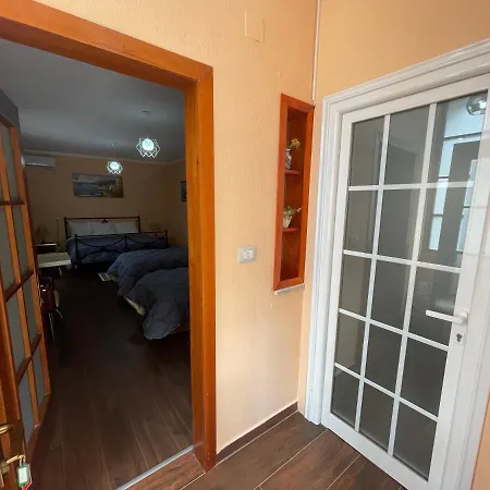 15 - Center Ξενοδοχείο 3*