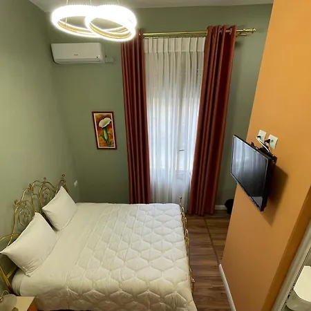 15 - Center Ξενοδοχείο