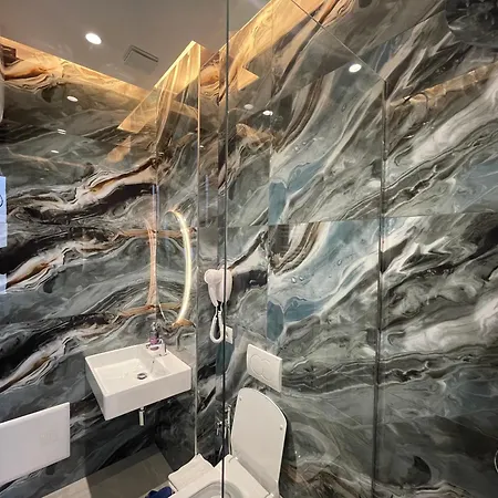 15 - Center Hotel Tirana