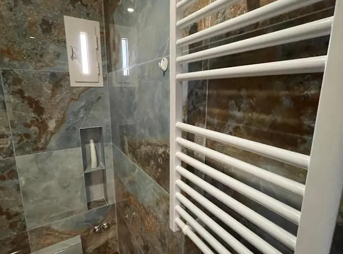 Ξενοδοχείο 15 - Center 3*