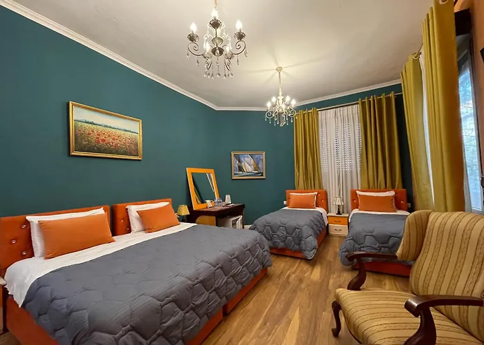 Hotel 15 - Center 3*