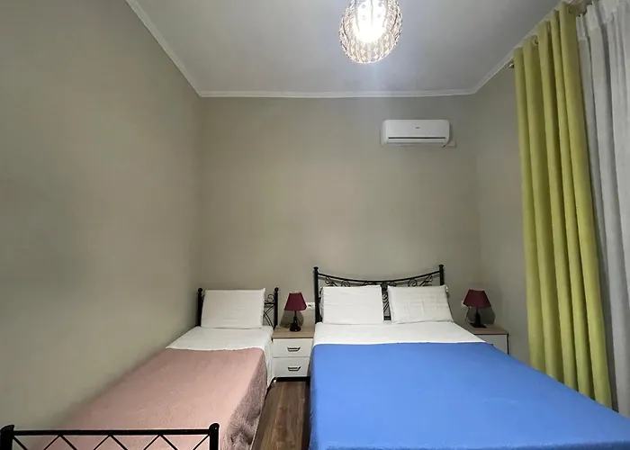 15 - Center Ξενοδοχείο